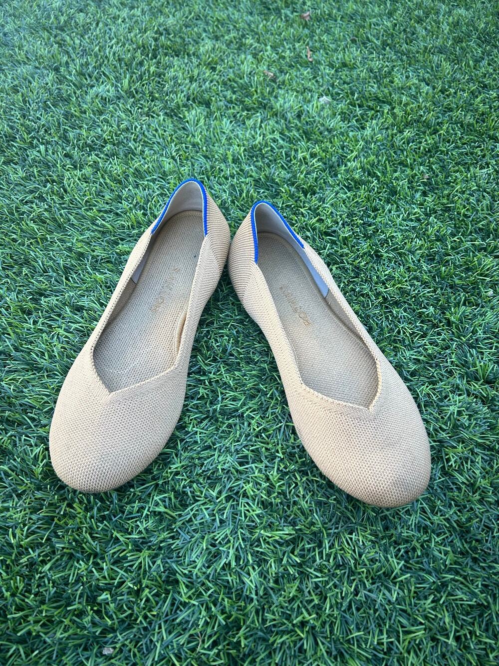 Rothy’s the flat ecru size 8.5